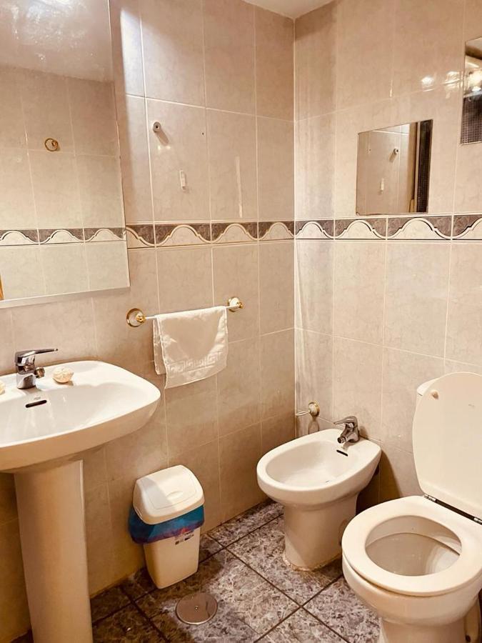 Apartments Plaza Callao Madrid Exterior photo